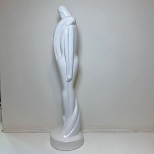 Vintage MCM Royal Haeger Dusty White Embracing Ceramic Figures / Lovers 20"